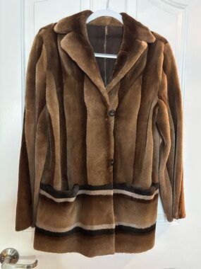 EUC REVILLON Women's Brown Mink Fur Coat with Striped Hem size 42